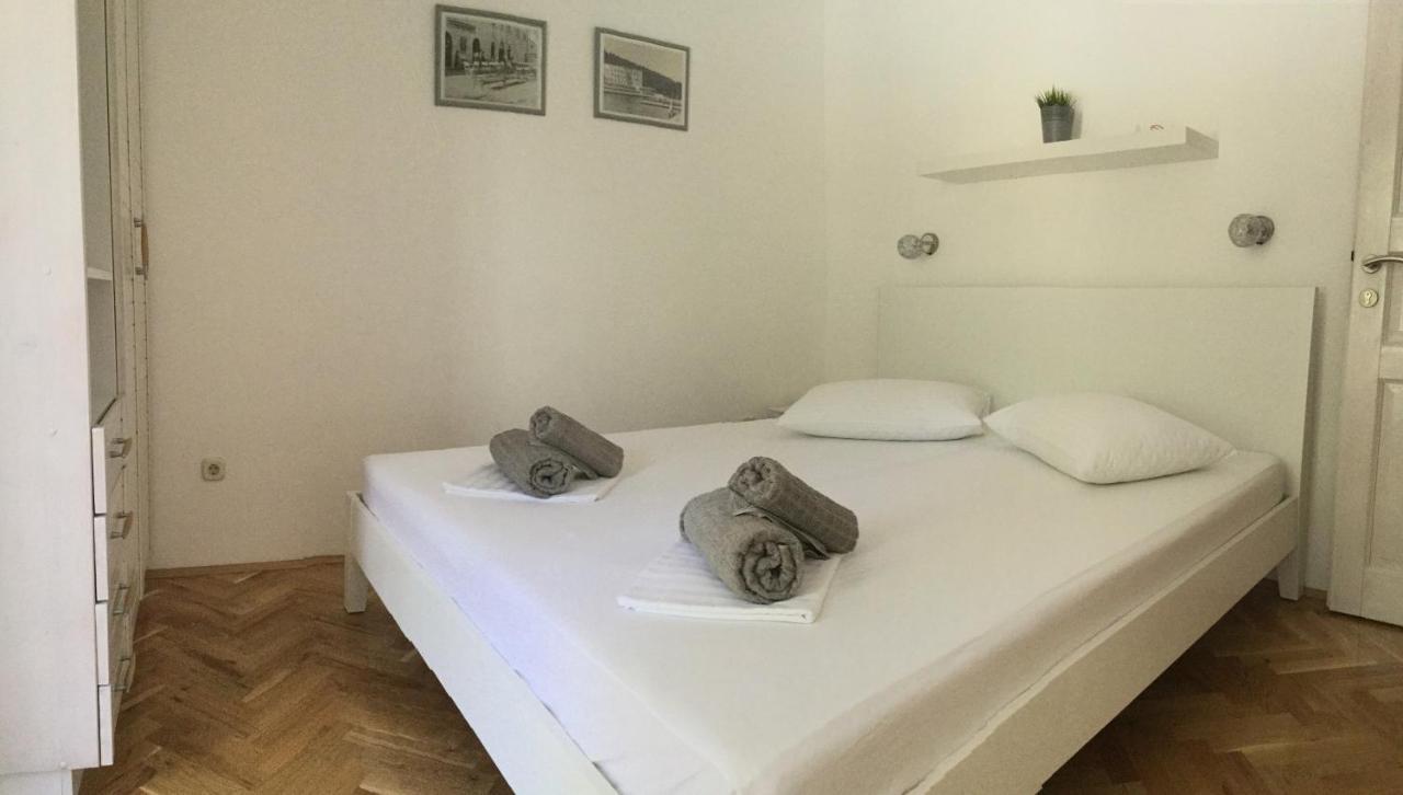 טוצפי Villa Viden Apartments מראה חיצוני תמונה