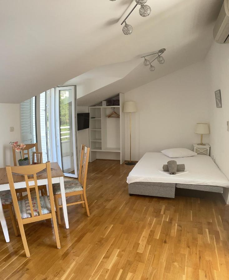 טוצפי Villa Viden Apartments מראה חיצוני תמונה