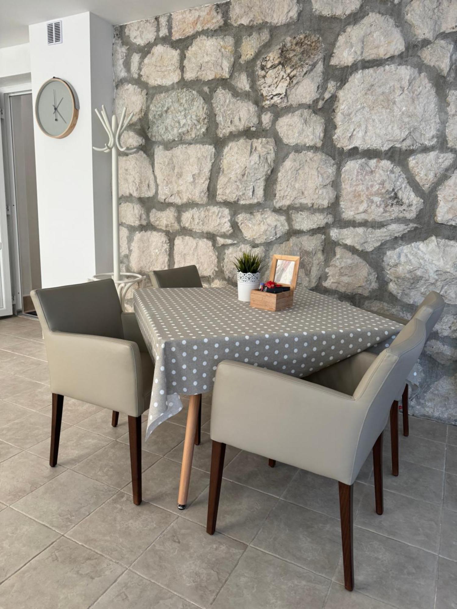 טוצפי Villa Viden Apartments מראה חיצוני תמונה