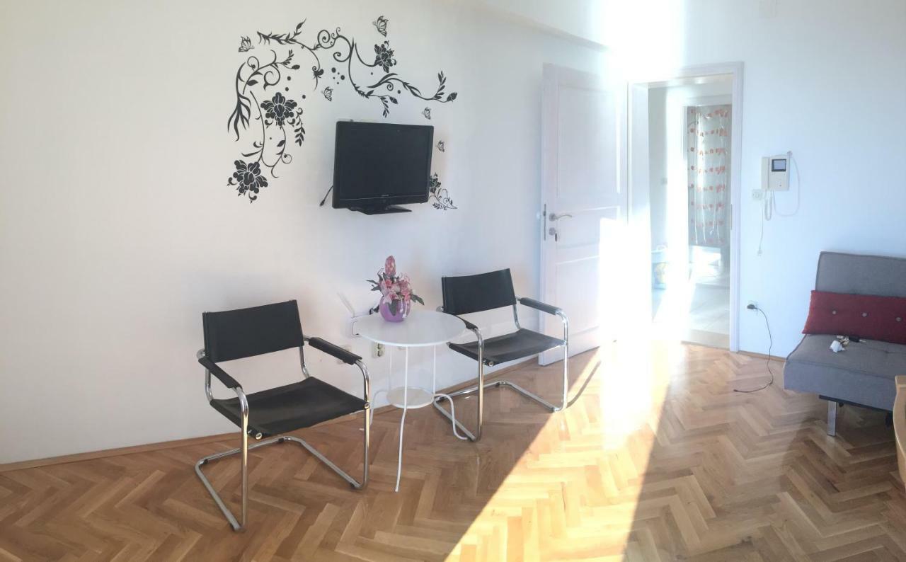טוצפי Villa Viden Apartments מראה חיצוני תמונה